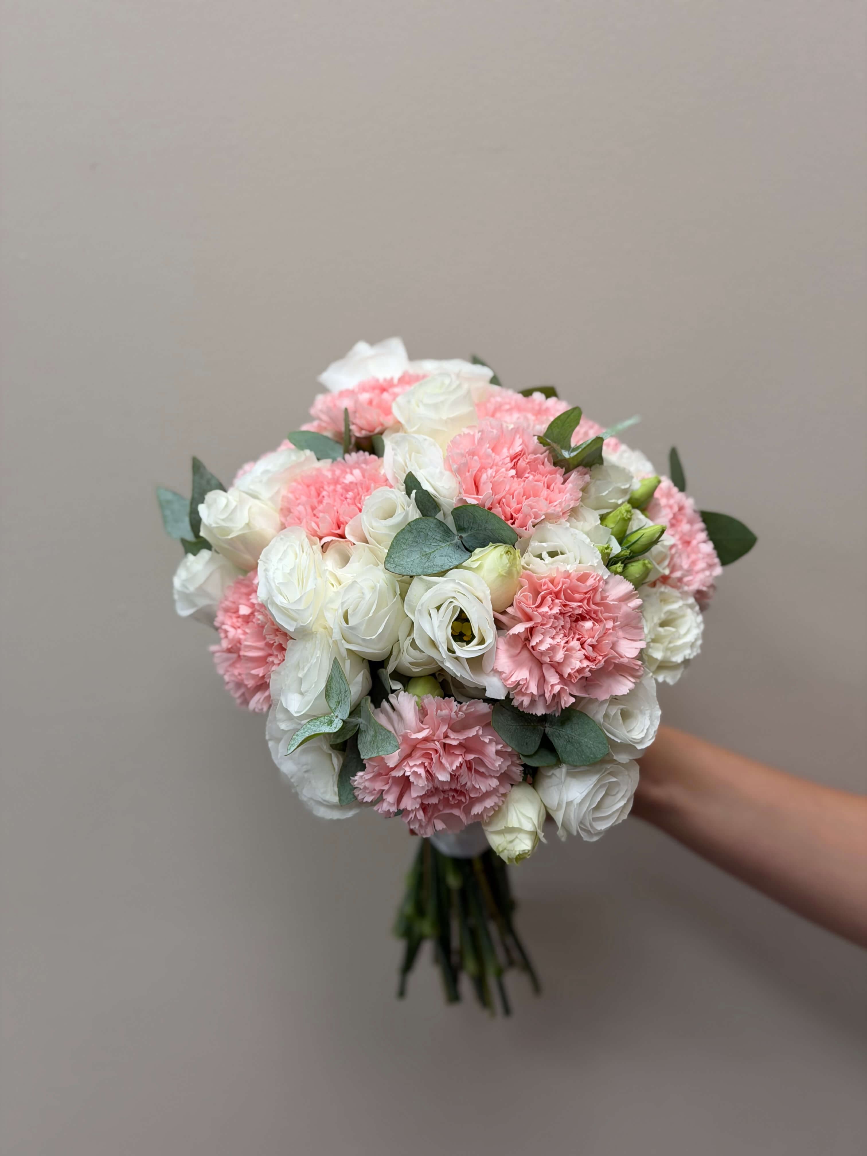 White and pink bridal bouquet